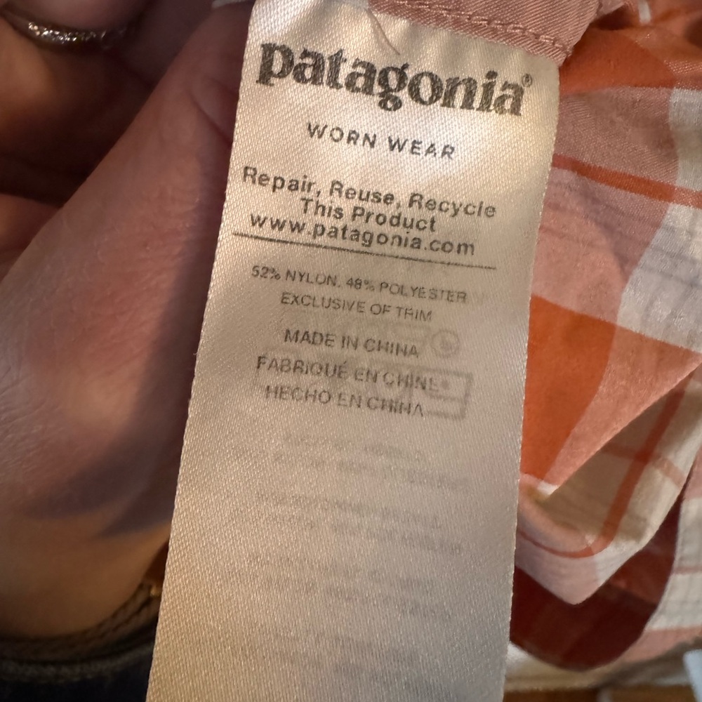 Patagonia Orange and White Plaid Short-Sleeve Button-Down Shirt - Picture 8 of 10